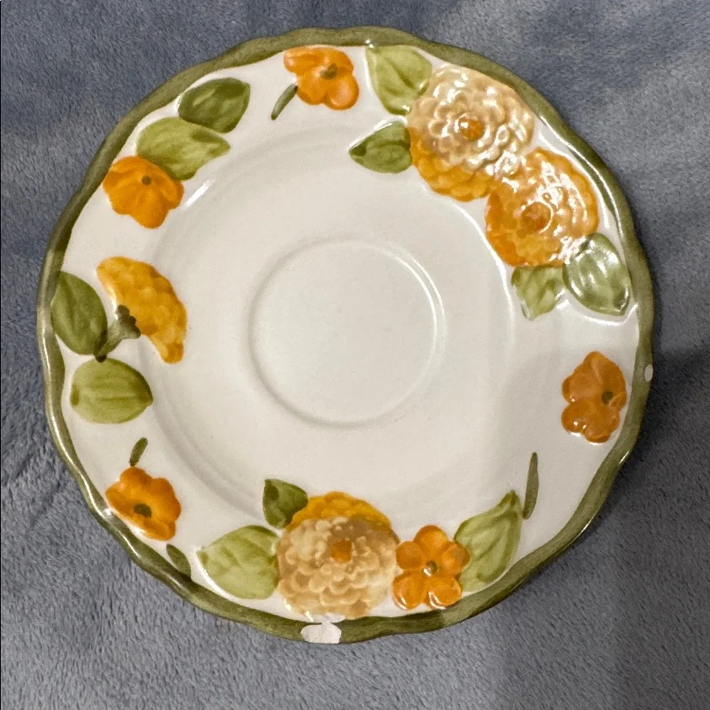 Vintage Metlox Poppytrail #1073 Sculpted Zinnia Flowers Set of 2 Saucers 6